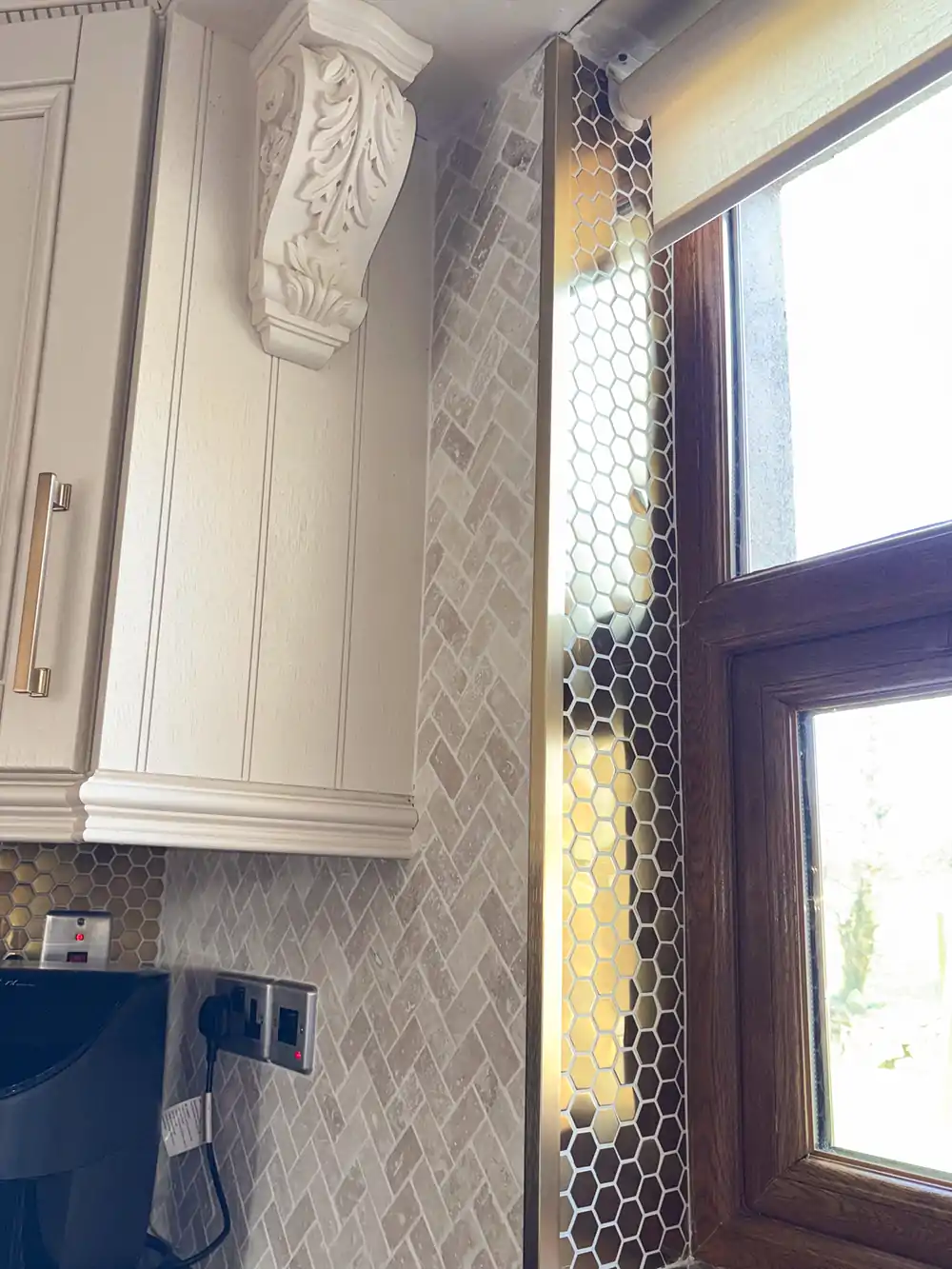 Golden Backsplash Kitchen Wall Tiles Patterned Tiles Bathroom Hexagon Mosaic 164 3 M 1000 S Gold Decorative Wall Tiles Project Kitchen Renovation Remodel  E-Mosaictile Design Journey  3